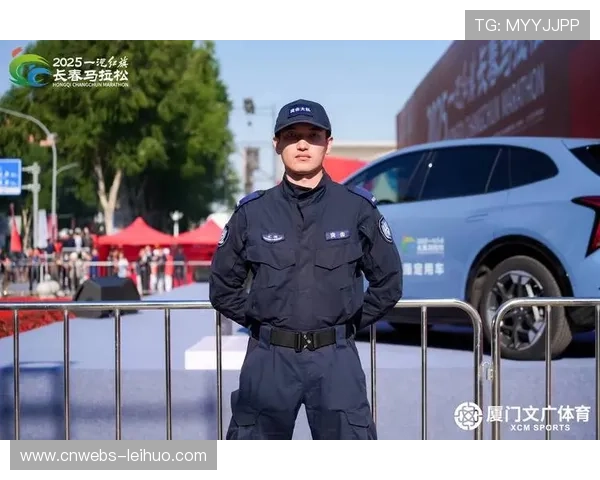 赛事裁判团队严谨执法确保比赛公平公正进行 赛事裁判团队严谨执法确保比赛公平公正进行